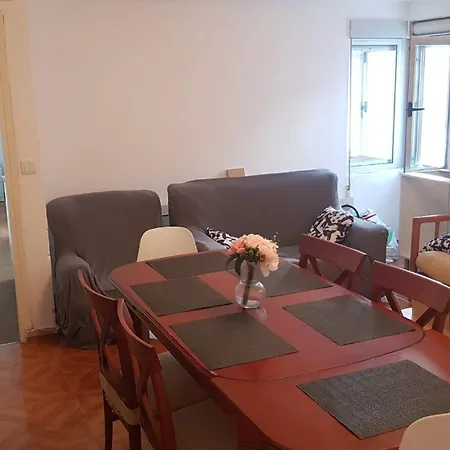 Apartamento Amplio Piso Centrico *